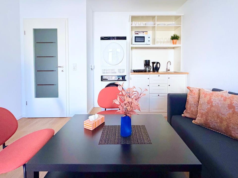 Coffee/tea facilities, Kitchen or kitchenette