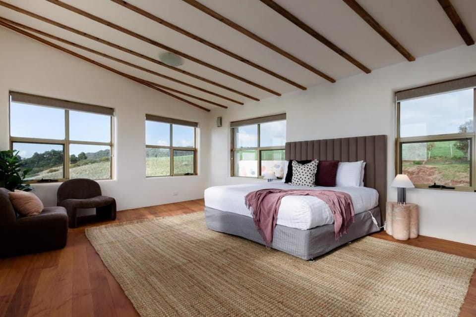The Hemp House | Table Cape Ocean Views House in Tasmania