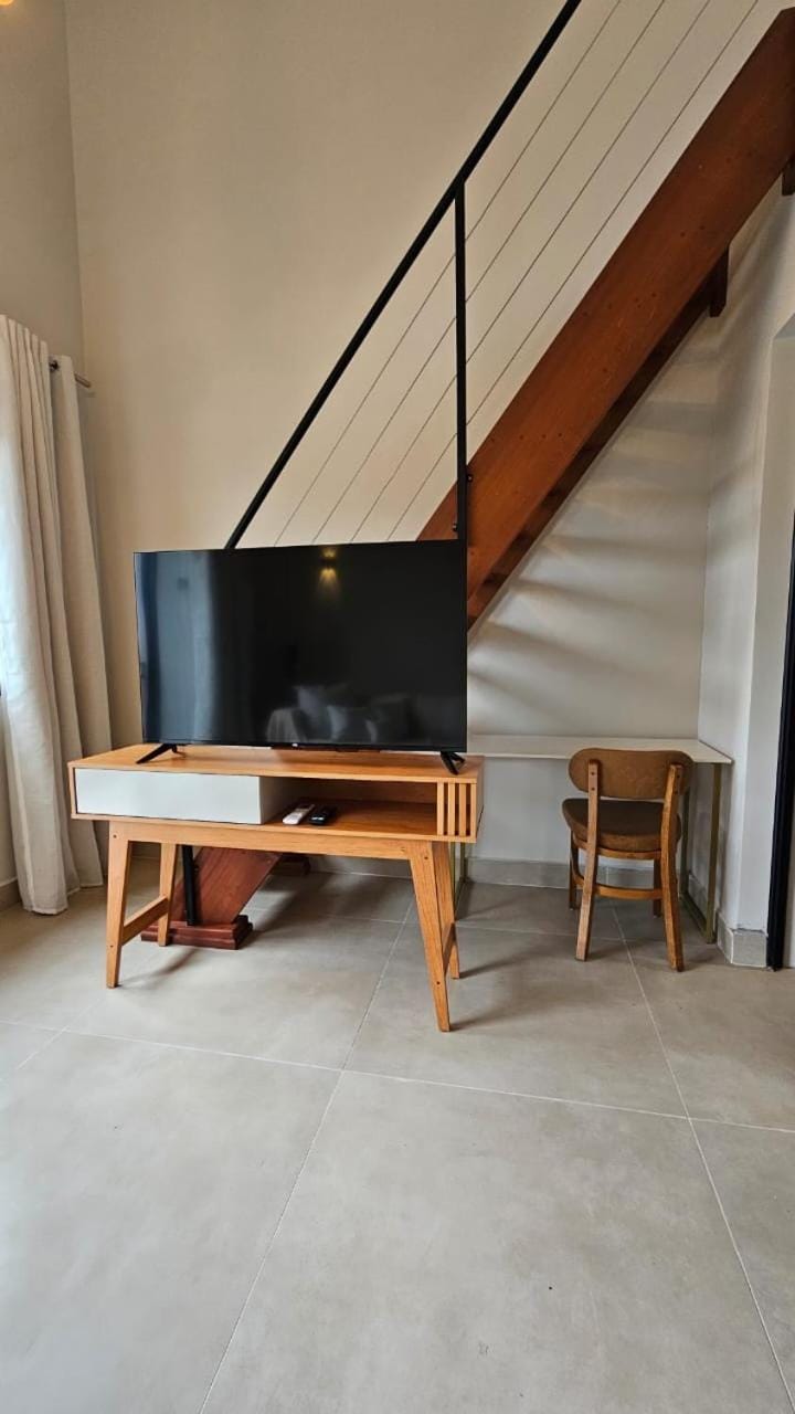 Maraê Lofts Modern and Located in Downtown Vinhedo Apartment in Valinhos