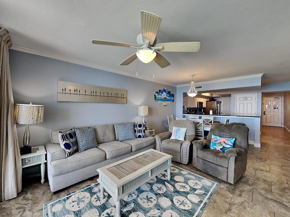 TV and multimedia, Living room, Seating area, furniture