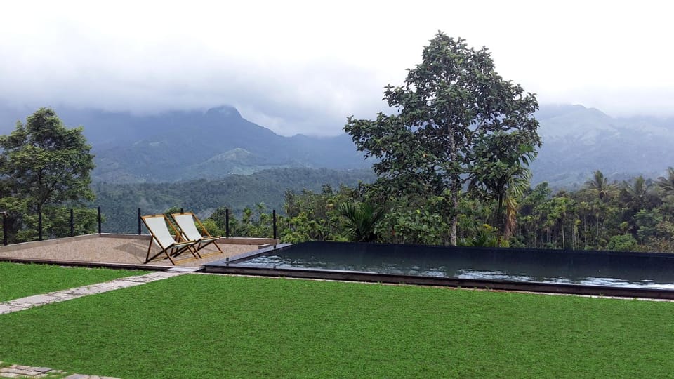 Mountain view, Pool view, Swimming pool