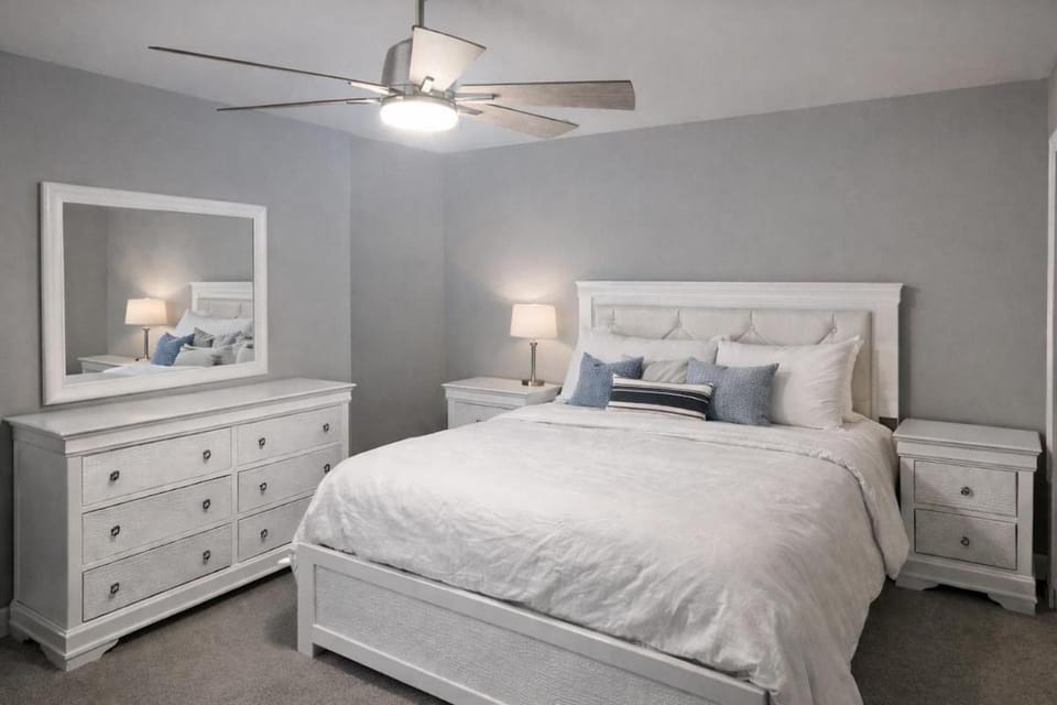 Spacious 3 bedroom duplex home inside Worcester House in Worcester
