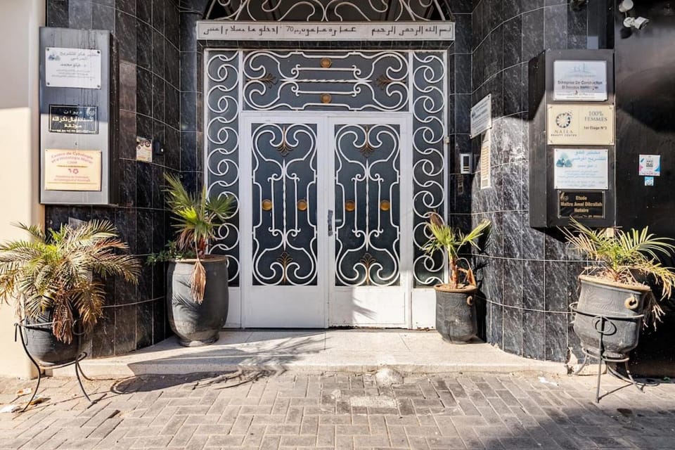 Gueliz - private terrace - 5 min Majorelle Garden Apartment in Marrakesh