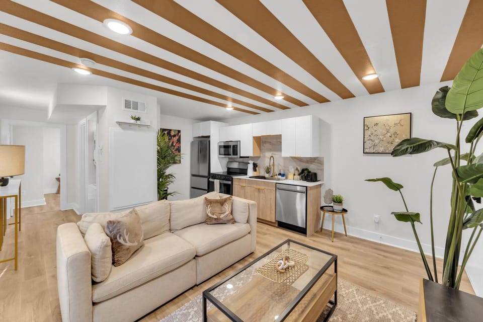 PK Dallas E4 Apartment in Dallas