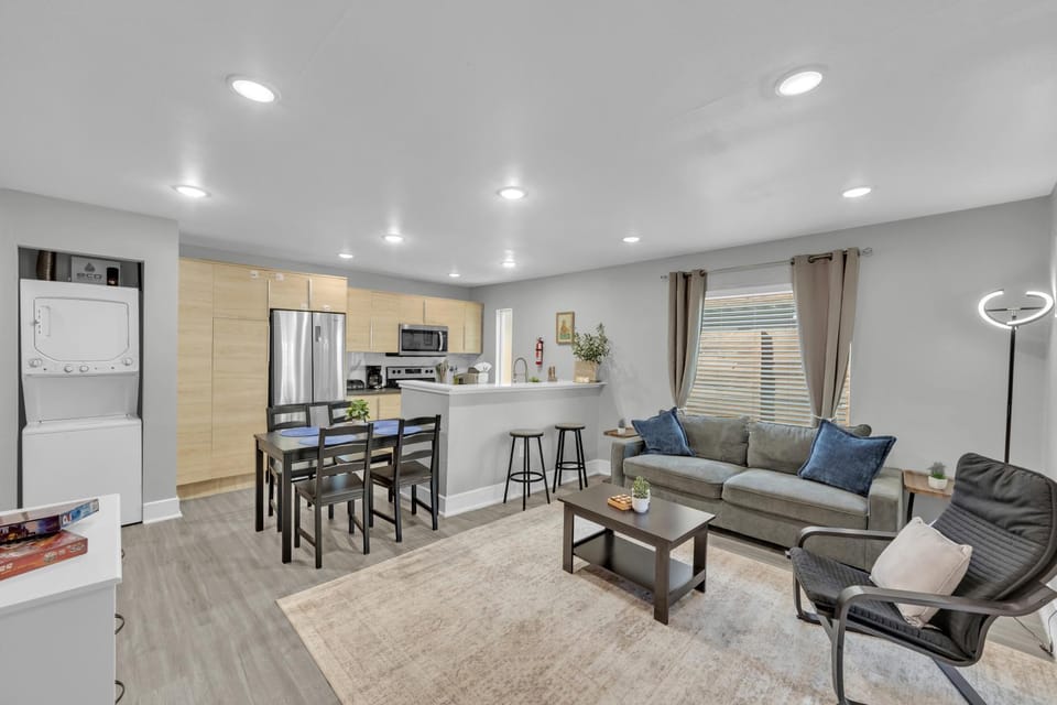 BN Dallas E1 Apartment in Dallas