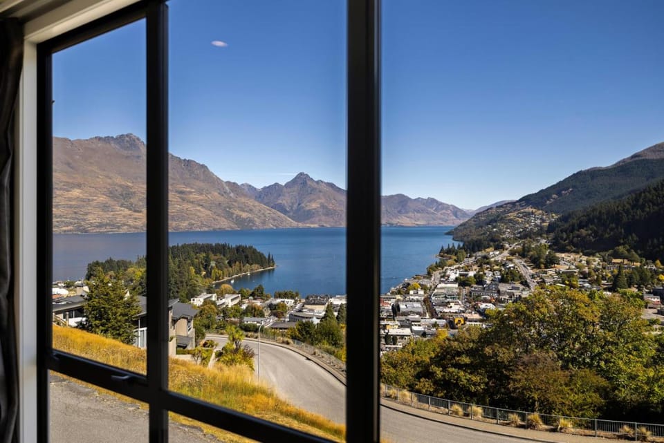 Lake view, Mountain view