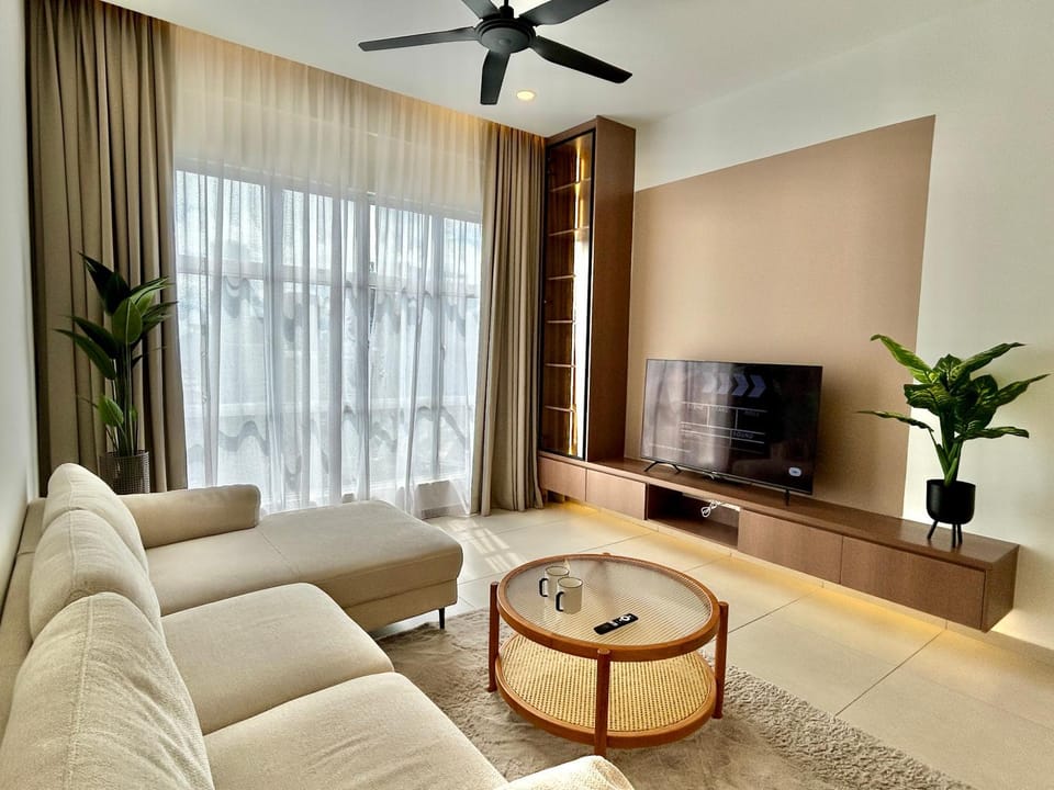 3BR KL Sentral L27 Modern Vintage Views Apartment in Federal Territory of Kuala Lumpur