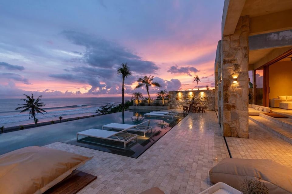 Beachfront Views Balian LuxVilla Villa in West Selemadeg