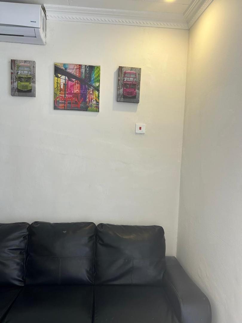 Adelpha luxury Bed and Breakfast in Accra