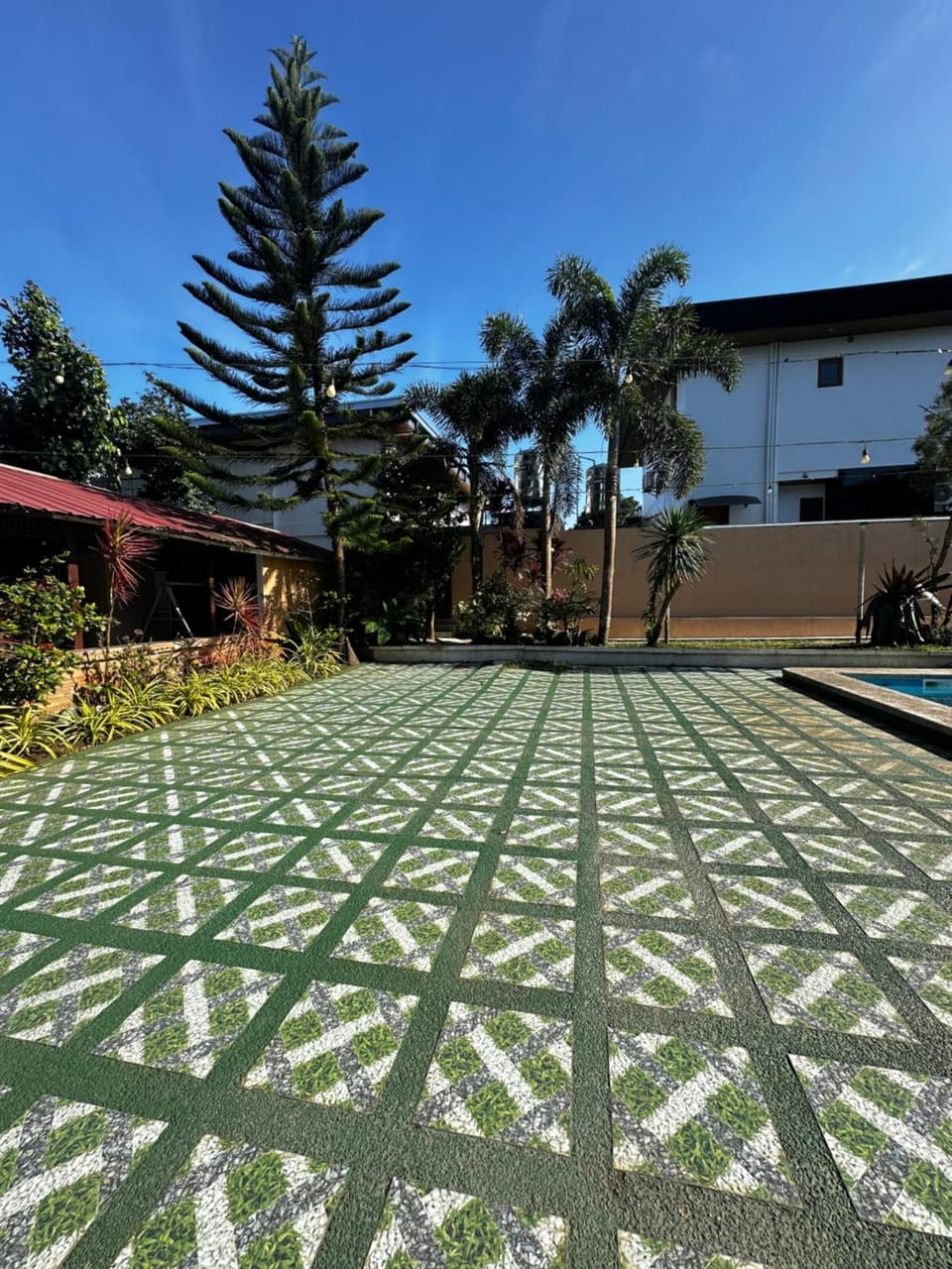 Casitas Villa Tagaytay Private Villa with Pool for Events and Big Groups Villa in Tagaytay