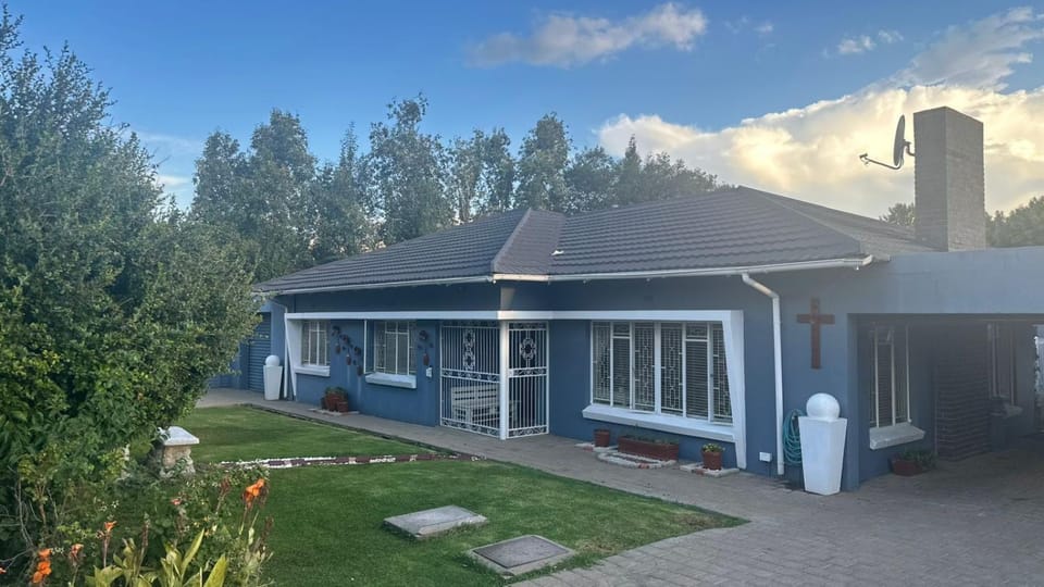 Lenajist Guest House Bed and Breakfast in South Africa