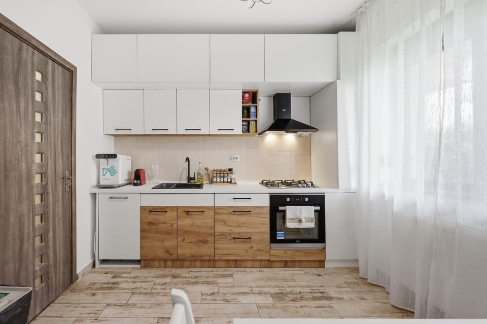 Metalurgiei 1 BDR & huge sofa with free parking Apartment in Bucharest
