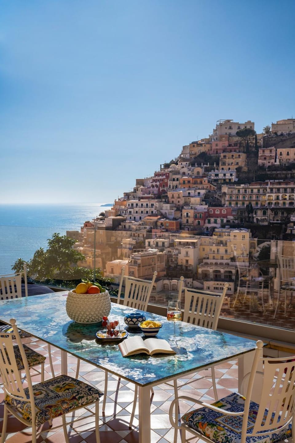 Positano Central Terrace Apartment in Positano