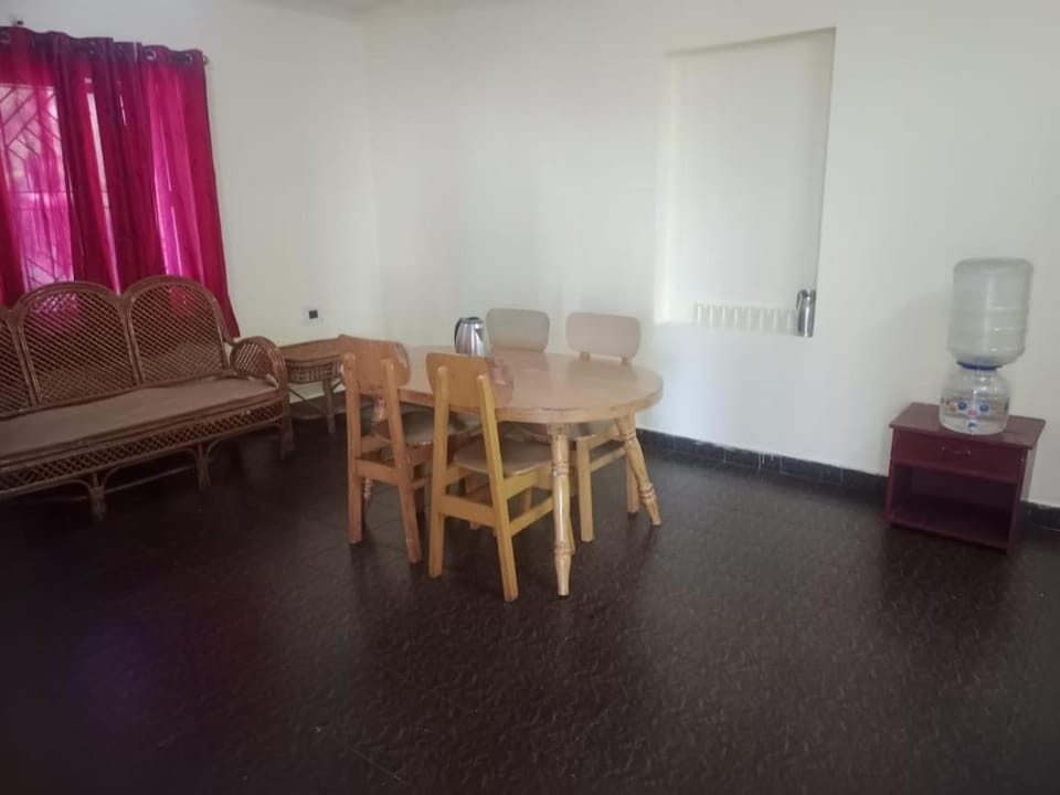 RJ Cottage Bed and Breakfast in Kodaikanal