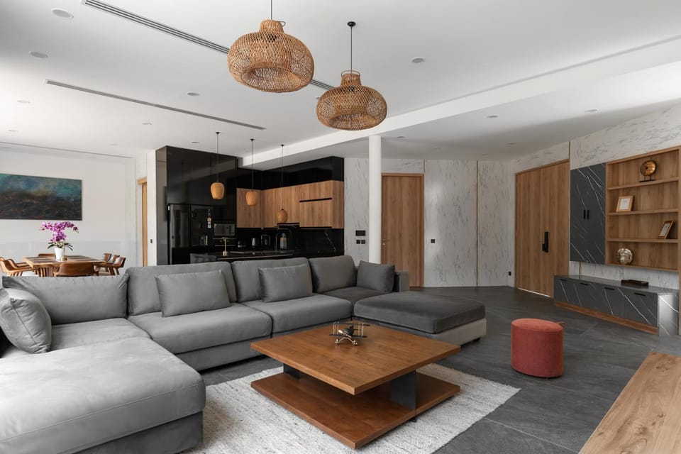Lakefront 5BR Luxury Villa, Elevator, Pool, Cinema Villa in Phuket