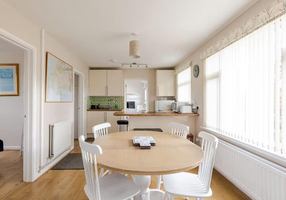 Highview, extended 2 bedroom house, with view, near coast path House in The Mumbles