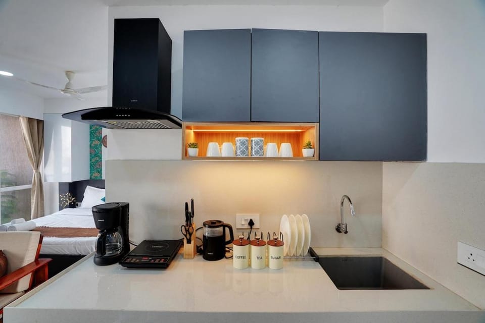 Entire room in Viman Nagar Near Pune Airport Apartment in Pune