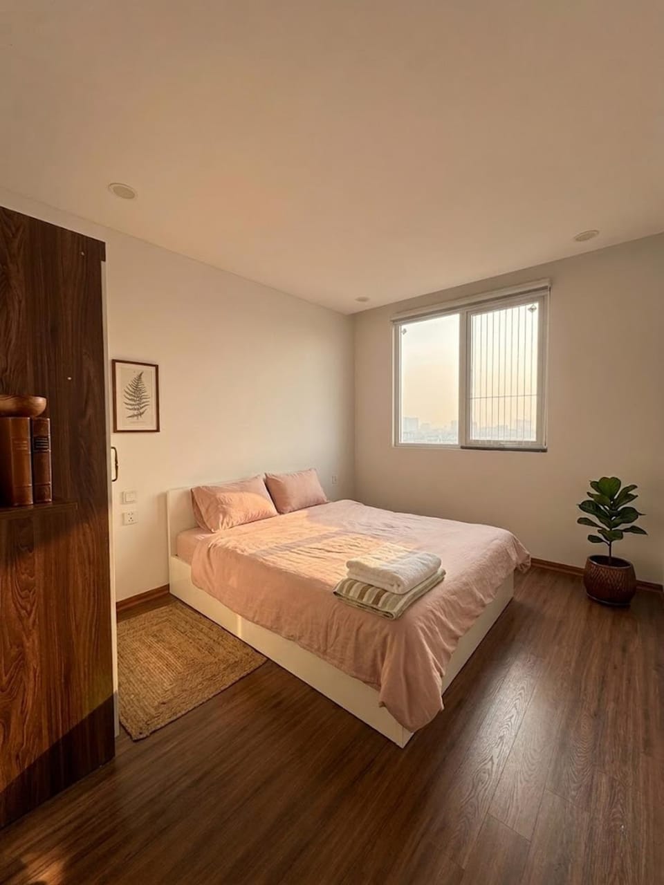 Bed, Photo of the whole room, Bedroom, wardrobe