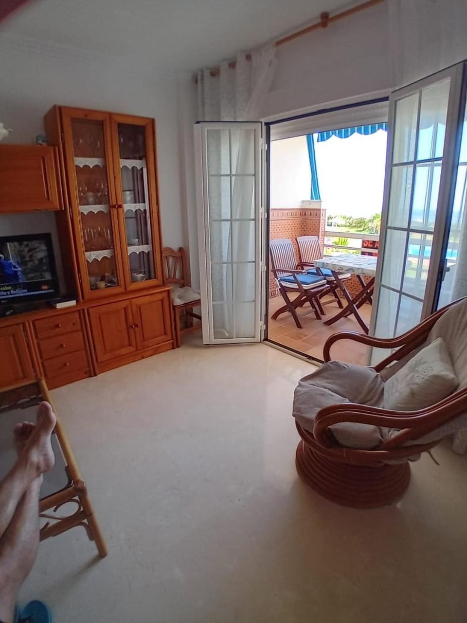 Communal lounge/ TV room