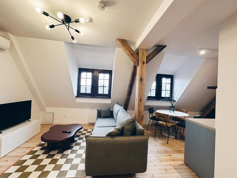 TV and multimedia, Living room