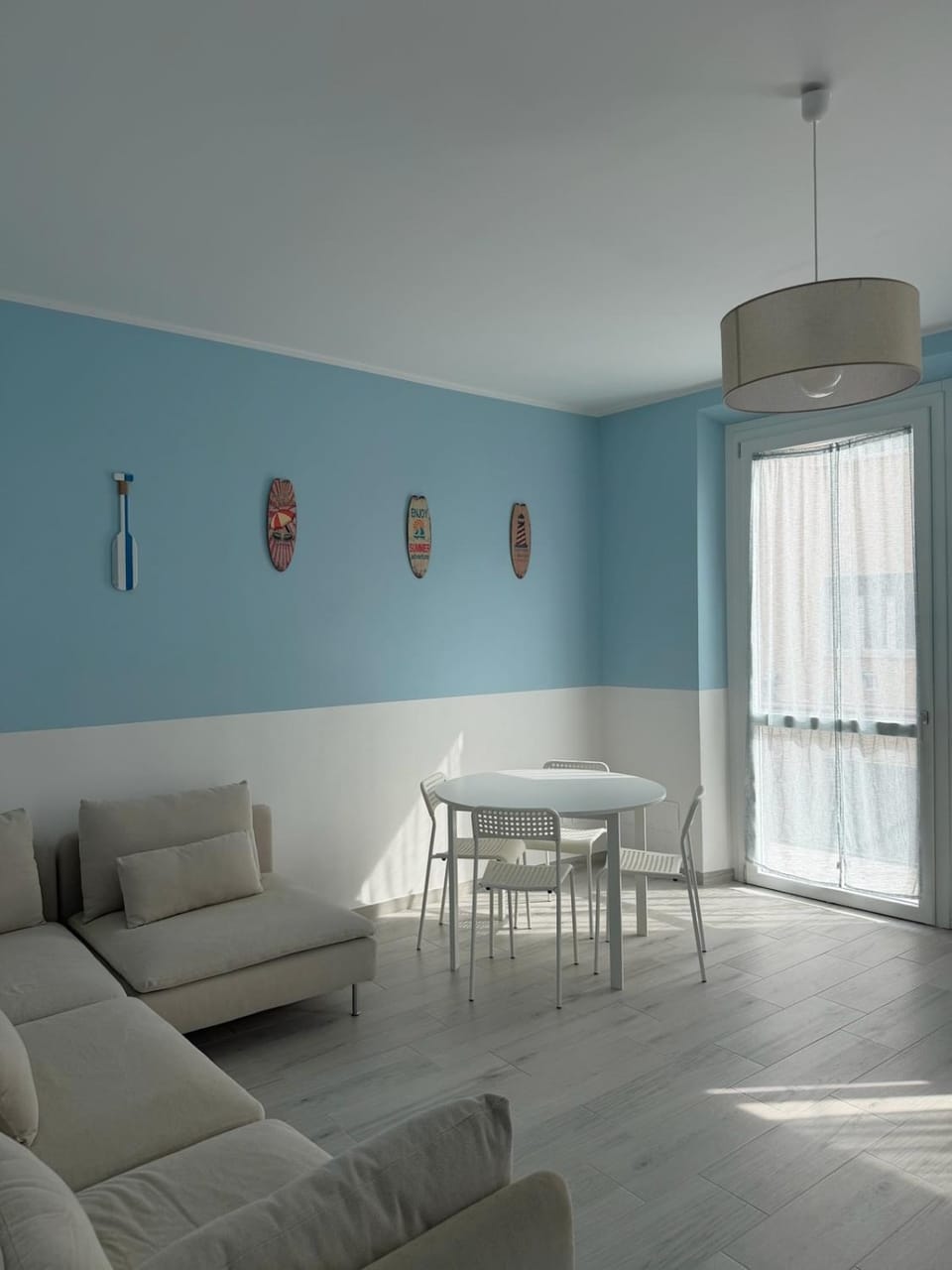 Seating area
