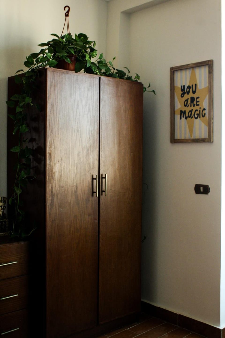 wardrobe