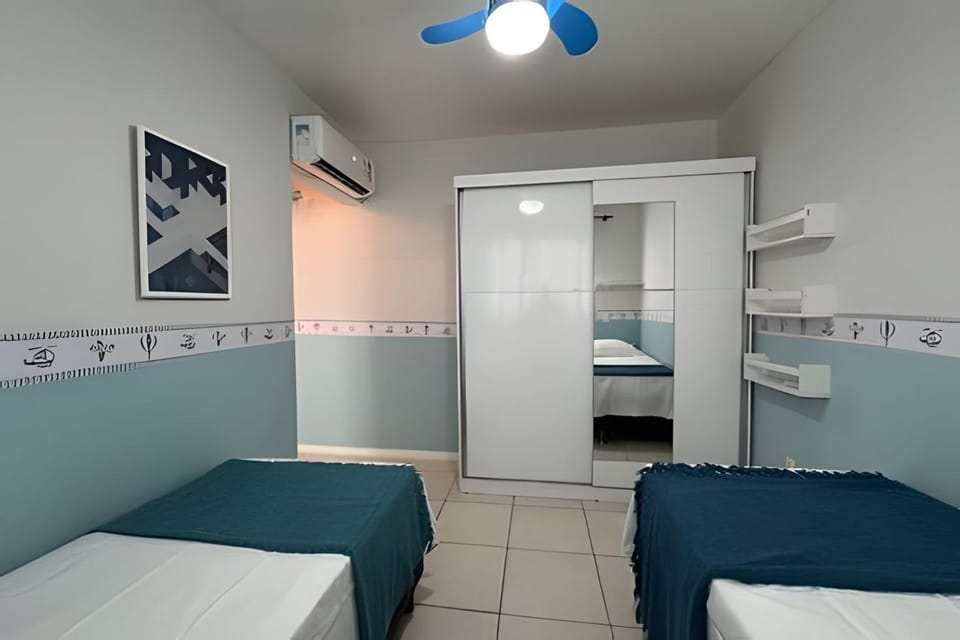 Amplo AP Palmas, 2 suítes + piscina, Wifi, garagem Apartment in Florianopolis