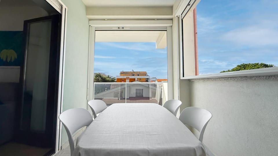 Patio, Patio, Balcony/Terrace, Balcony/Terrace