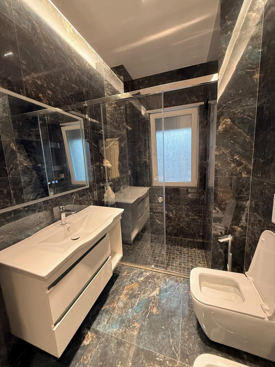 22 Apartments Luxury Stay Free Parking Apartment in Tirana