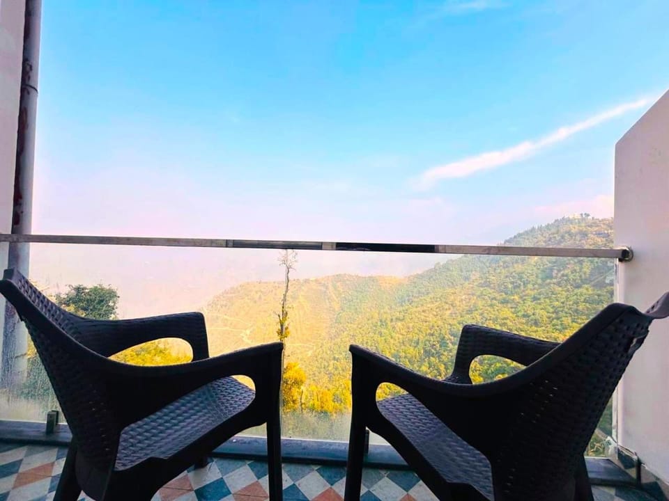 The Pine Woods - A Four Star Luxury Resort In Mussoorie Near JW Marriott Hotel in Uttarakhand