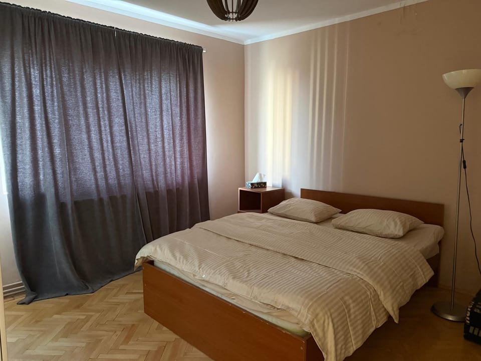 Mirror of ISHO Apartment in Timisoara