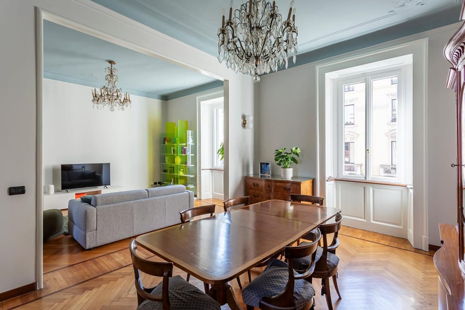 Living room, Dining area