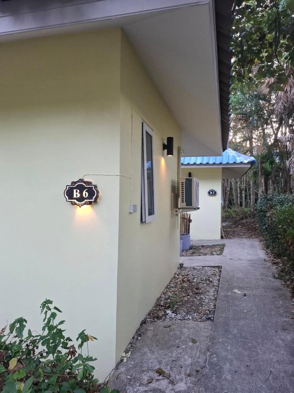 Jungle Breeze Bungalow, Fast WiFi, Quiet Retreat House in Ko Chang