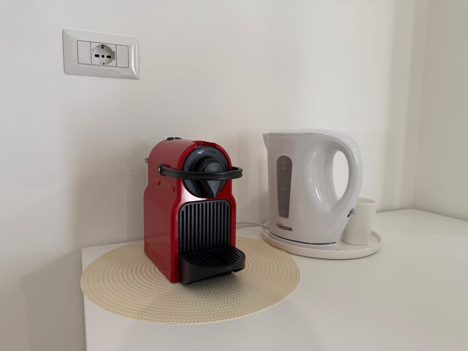 Coffee/tea facilities