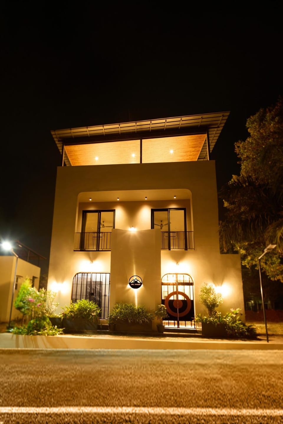 Property building, Facade/entrance