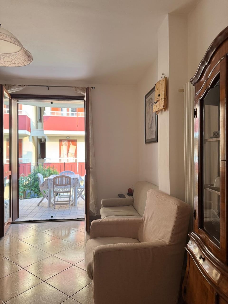 Communal lounge/ TV room, Balcony/Terrace