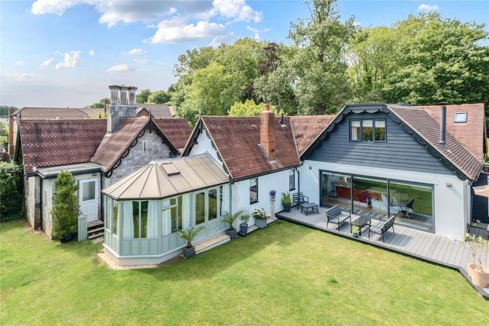 Gatelodge House, Annexe Sleeps 9, Exmouth House in Exmouth