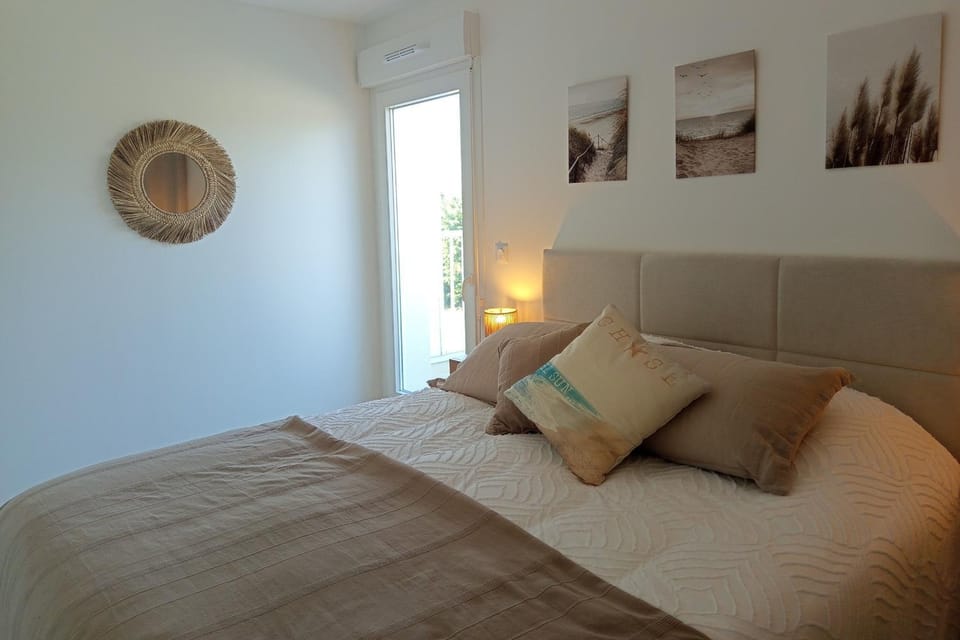 Spacious and bright 125m2 apartment in Berck Apartment in Berck