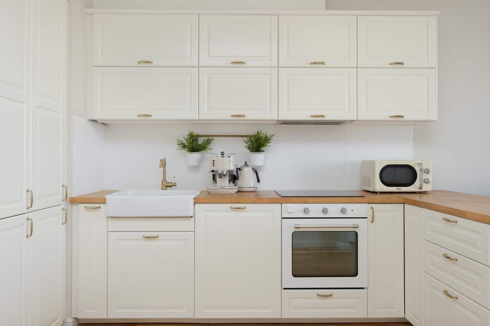 Coffee/tea facilities, Kitchen or kitchenette, dishwasher, pet friendly, stove