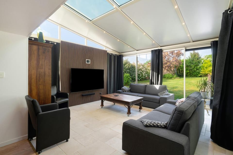 Property building, Living room