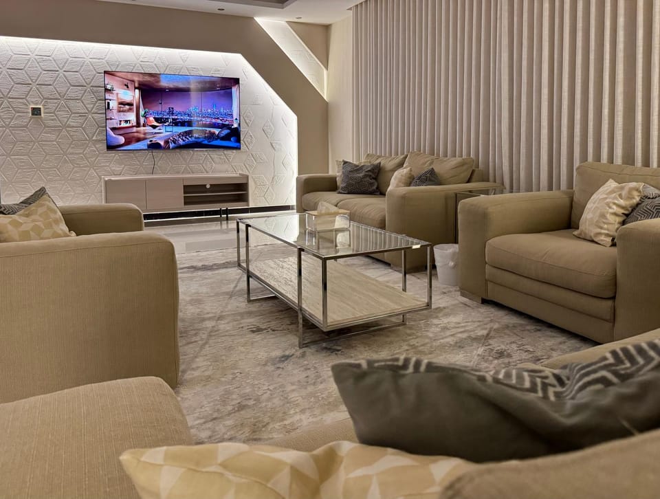 Three Bedrooms Apartment شقة ثلاث غرف نوم Apartment in Jeddah