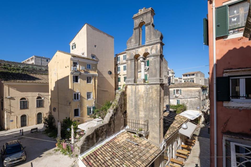 Neighbourhood, View (from property/room), Balcony/Terrace, Location