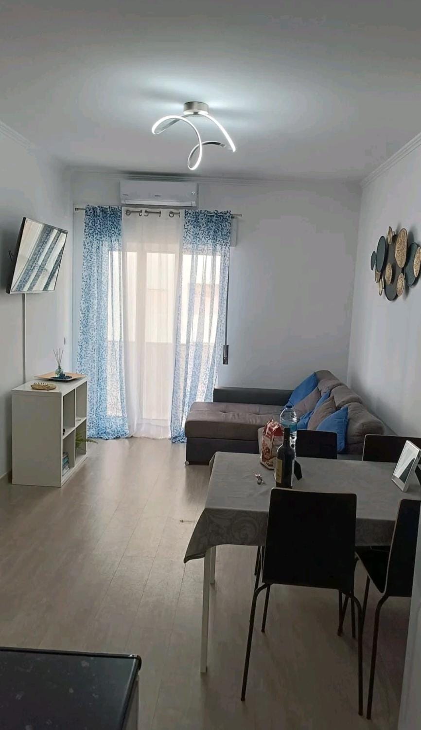 Mira Apartment 50 metres from Quarteira beach Apartment in Quarteira