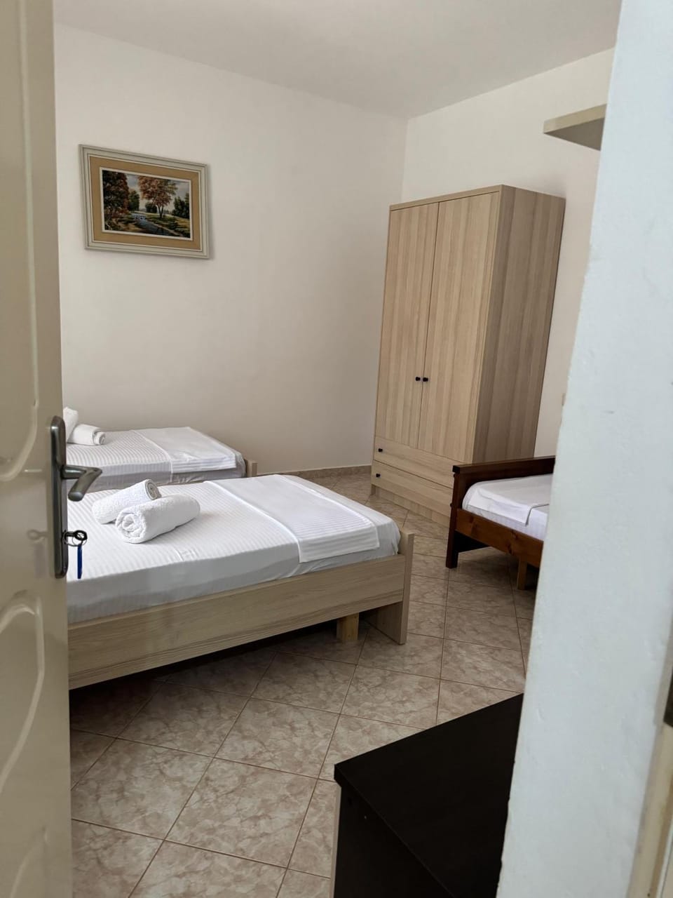 Lake View Rooms PASQYRA Ksamil Bed and Breakfast in Corfu, Greece