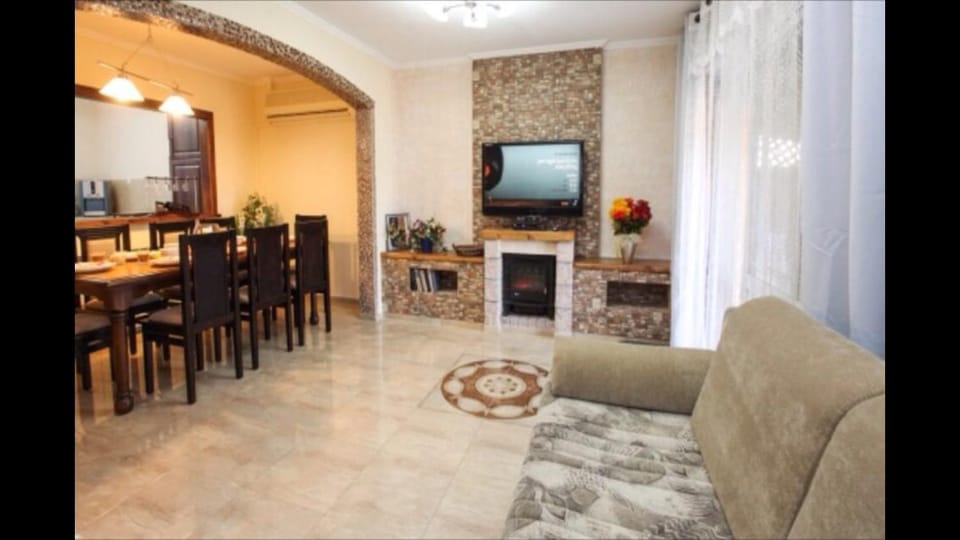 Lilia's House House in North District