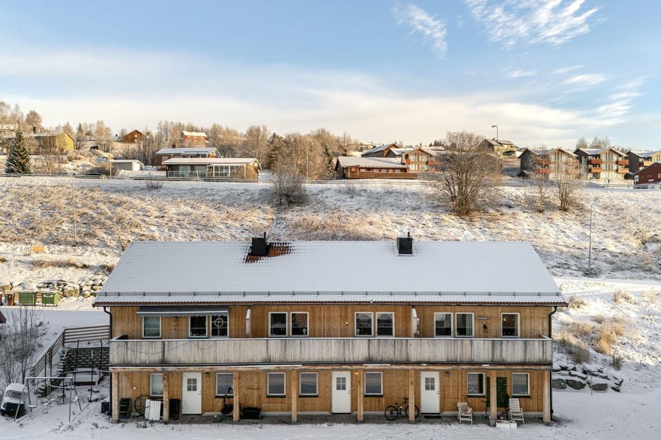Property building, Balcony/Terrace