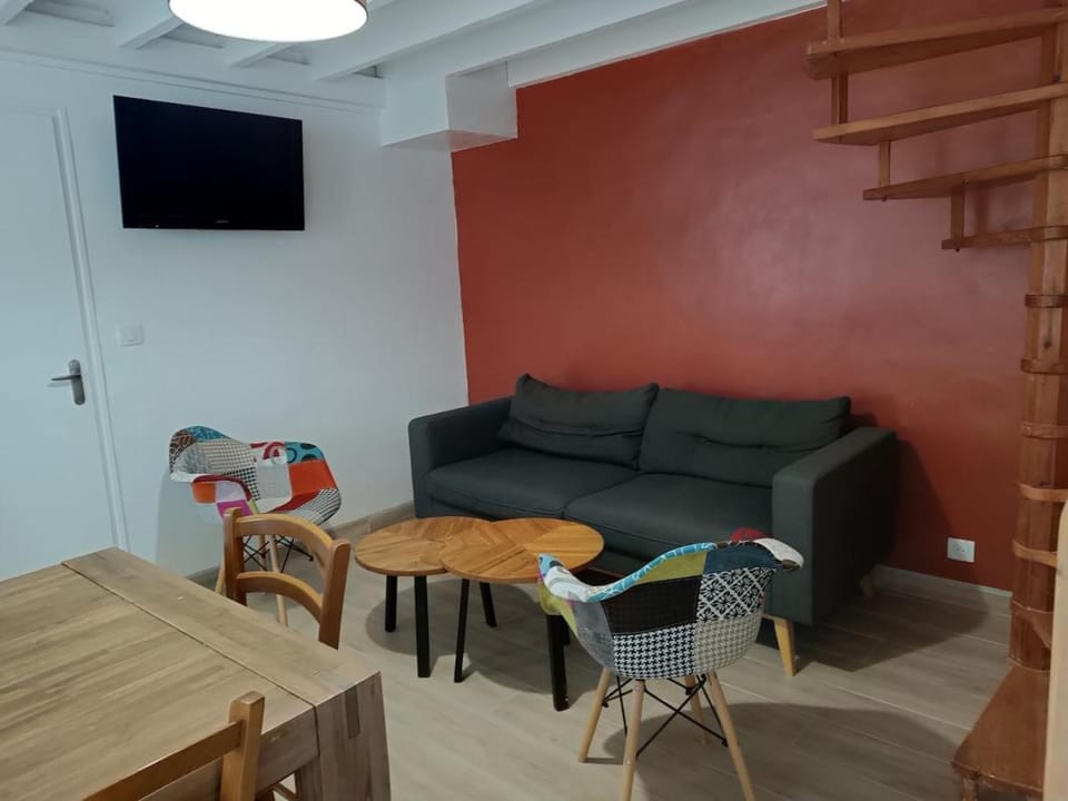 A 200 m de la plage avec terrasse et parking House in Saint-Jean-de-Monts