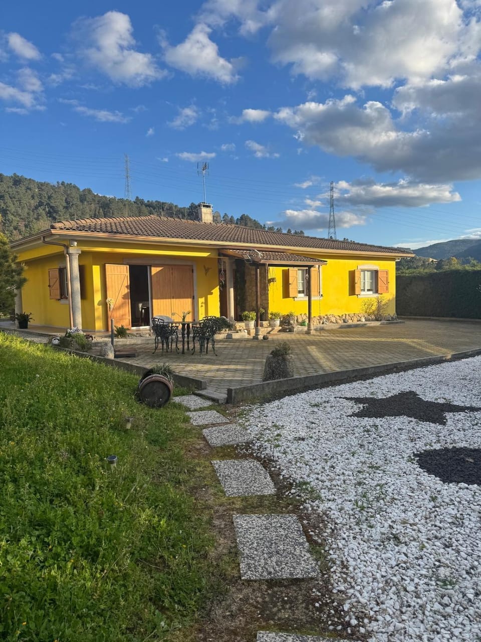Casa das Pedrinhas House in Portugal