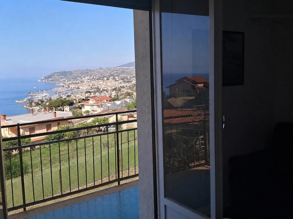 Property building, Natural landscape, View (from property/room), City view, Sea view