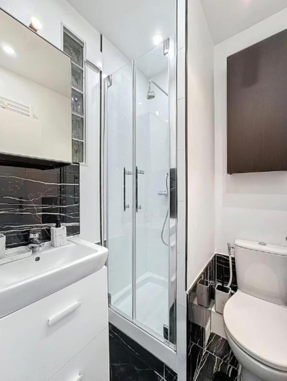 Superbe Studio Proche stade de France et Metro ideal Longue durée Apartment in Saint-Denis, France